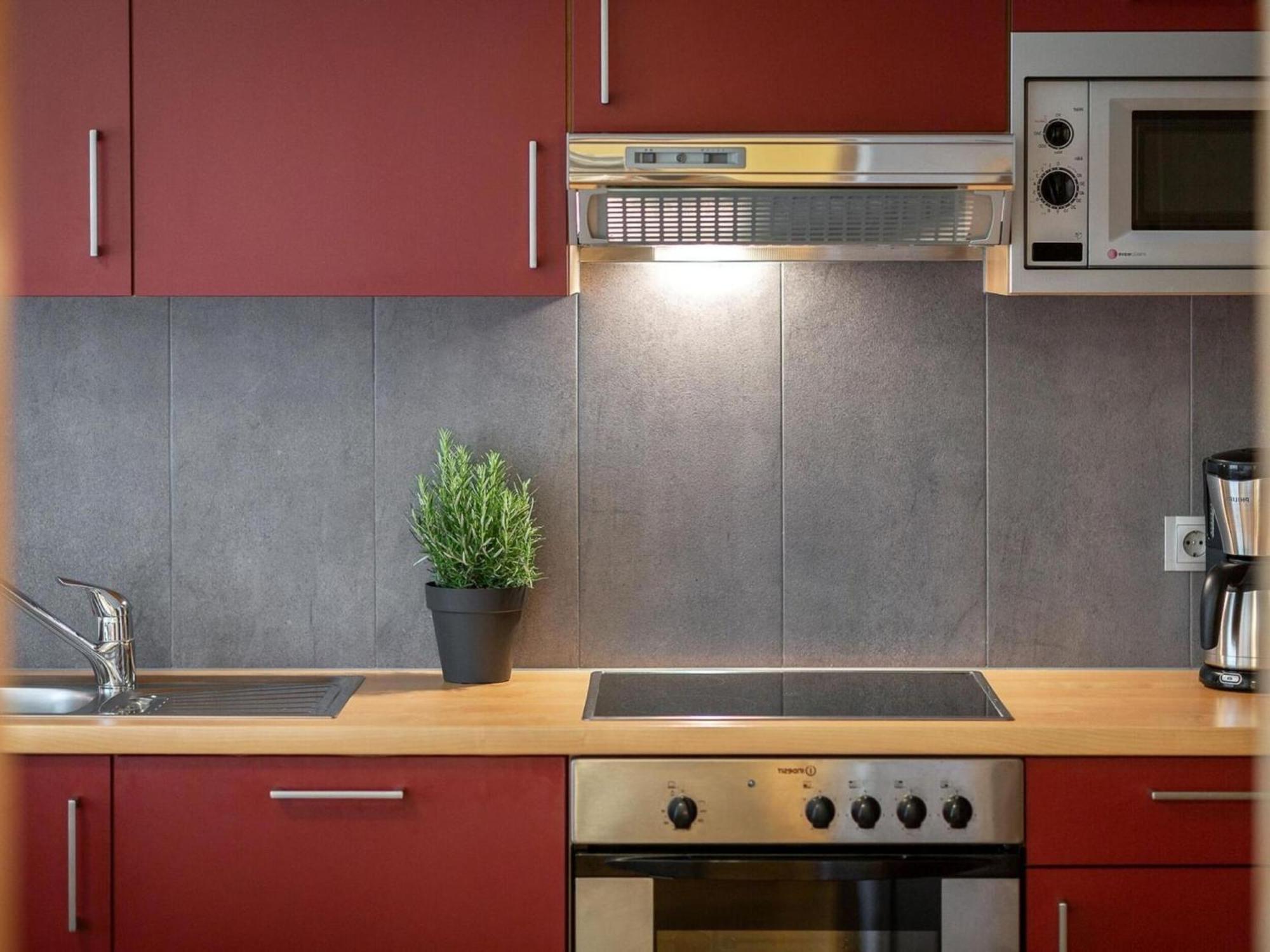 Apartment In Fuegen With A Garden Экстерьер фото